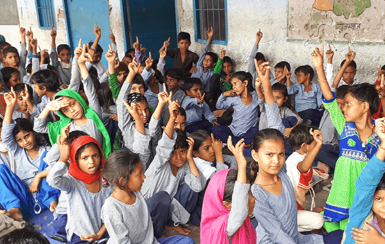 interacting-with-gps-children